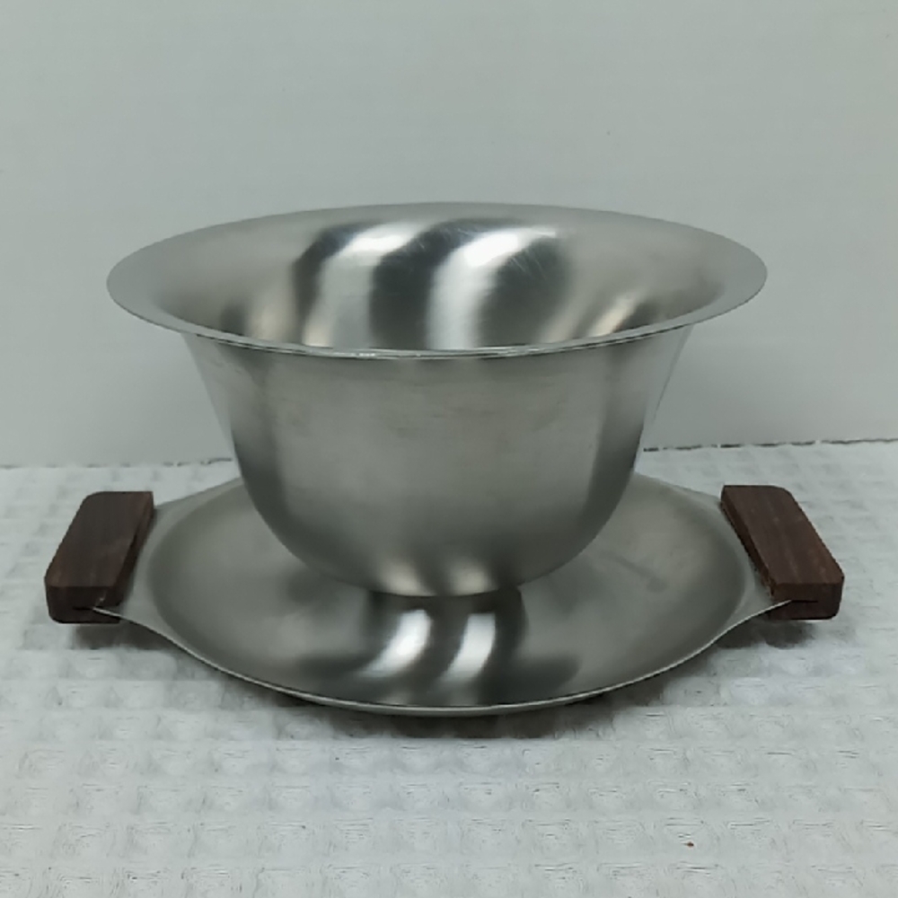 MCM 18/8 Stainless Steel Gravy Boat/Compote/Condiment Bowl With Attached Saucer